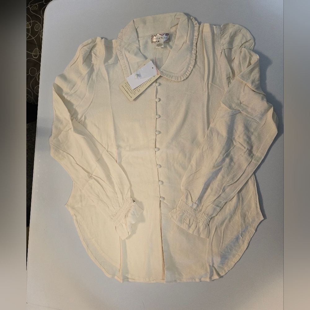 NWT white button down size small. Band of gypsies